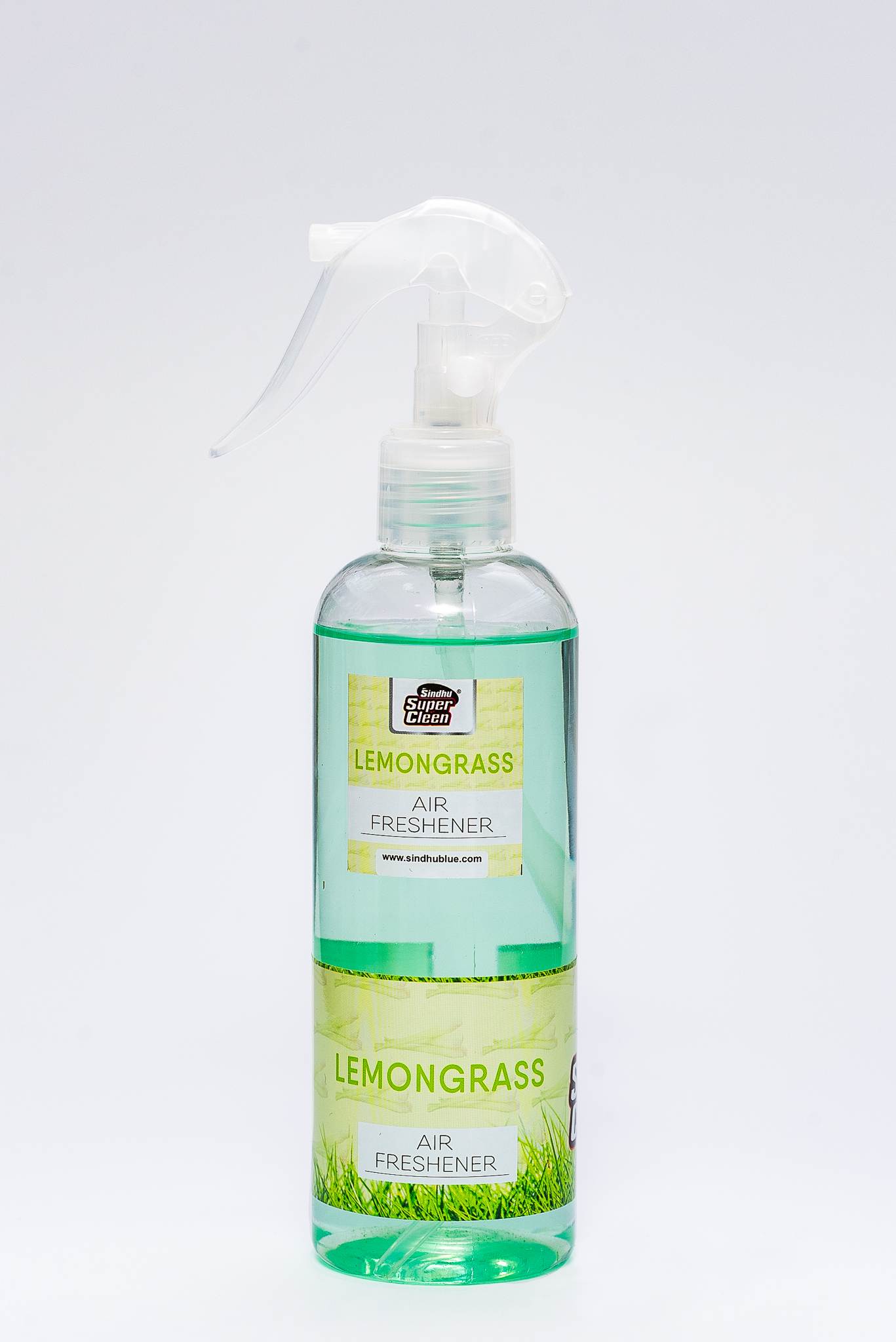 19 Air Freshener Lemon Grass 250ML - Image 1